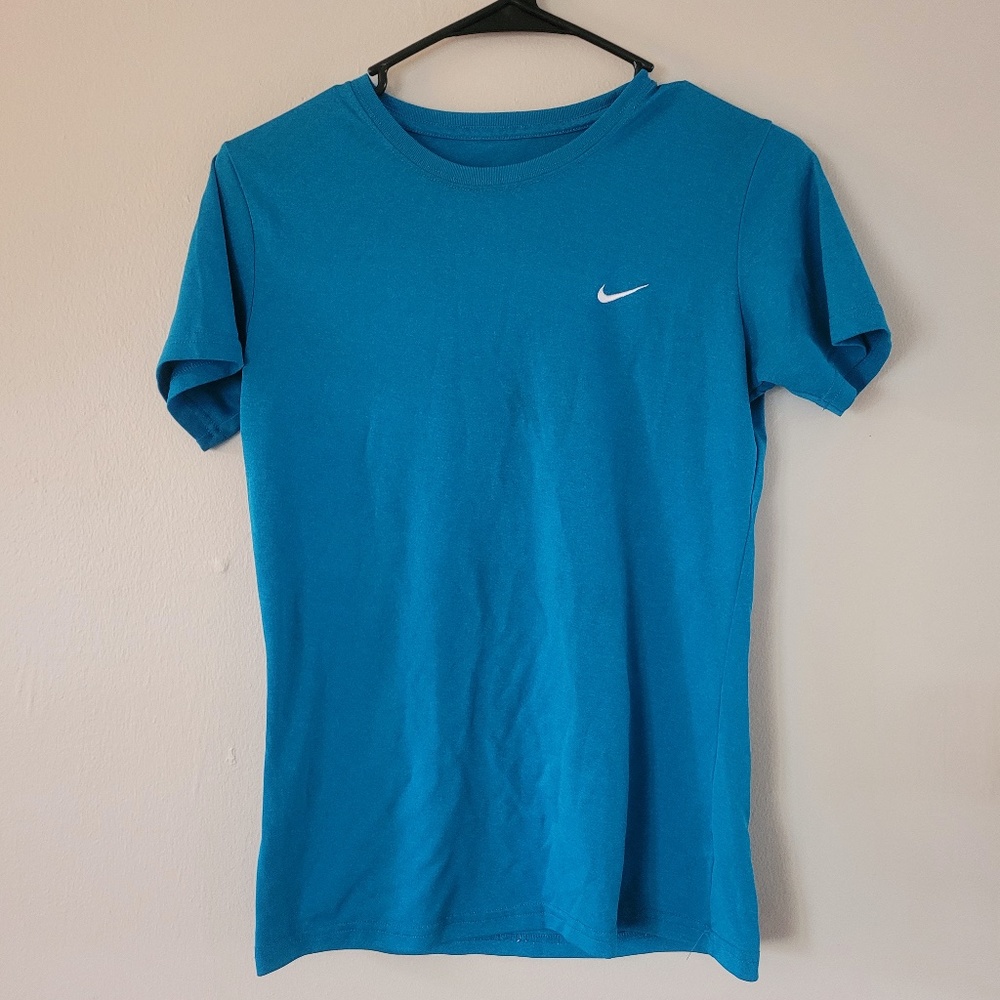 Nike DRI-FIT T-shirt